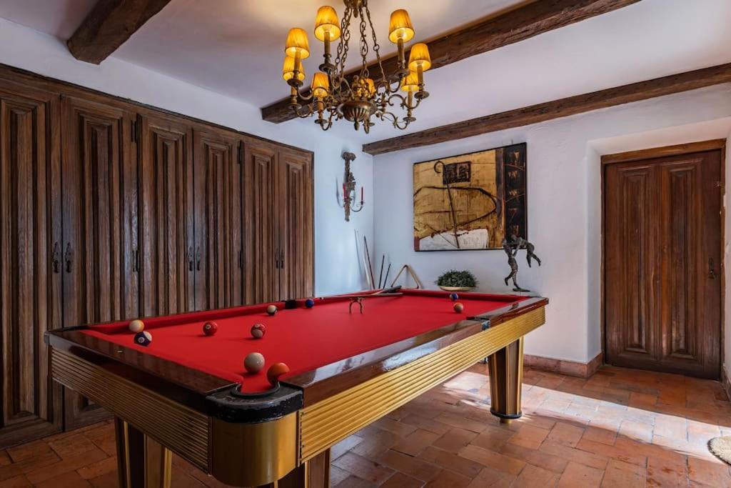 Unique Luxurious 17-Century Smart Chapel In Historical Center - Sintra Wow Villa Kültér fotó